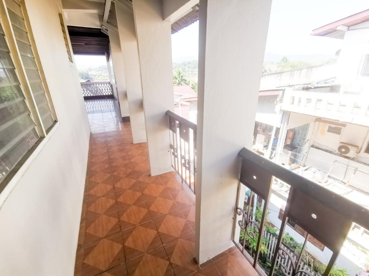 Manilath Guesthouse Хуайсай Екстер'єр фото
