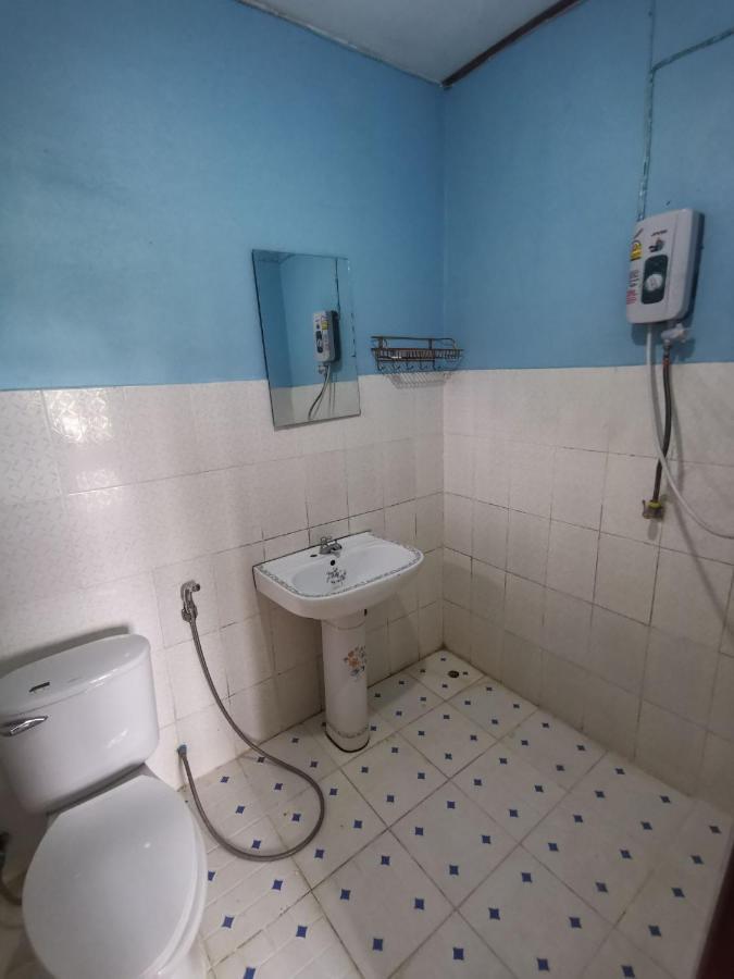 Manilath Guesthouse Хуайсай Екстер'єр фото